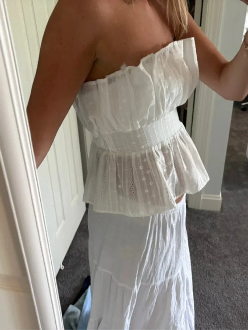 White strapless top - Picture 2 of 3